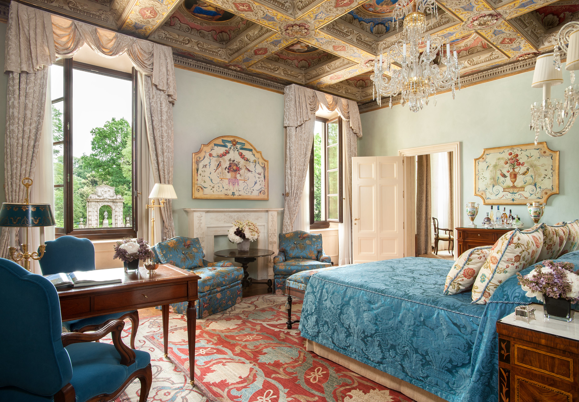 Four Seasons Hotel Firenze, La Villa Presidential Suite.jpg